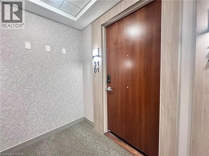Property Photo: 30 Francis Street South 3101 ON N2G 0H1