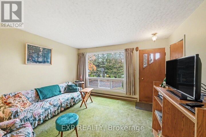 Property Photo:  233 Clayton Road  ON K0A 1A0 