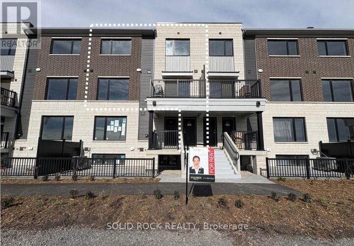 Property Photo: 1001 Glenroy Gilbert Drive 18 ON K2J 5W2