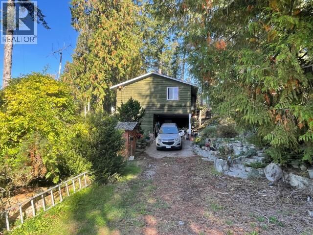 Property Photo:  1540 Scotch Place  BC V0N 2G0 