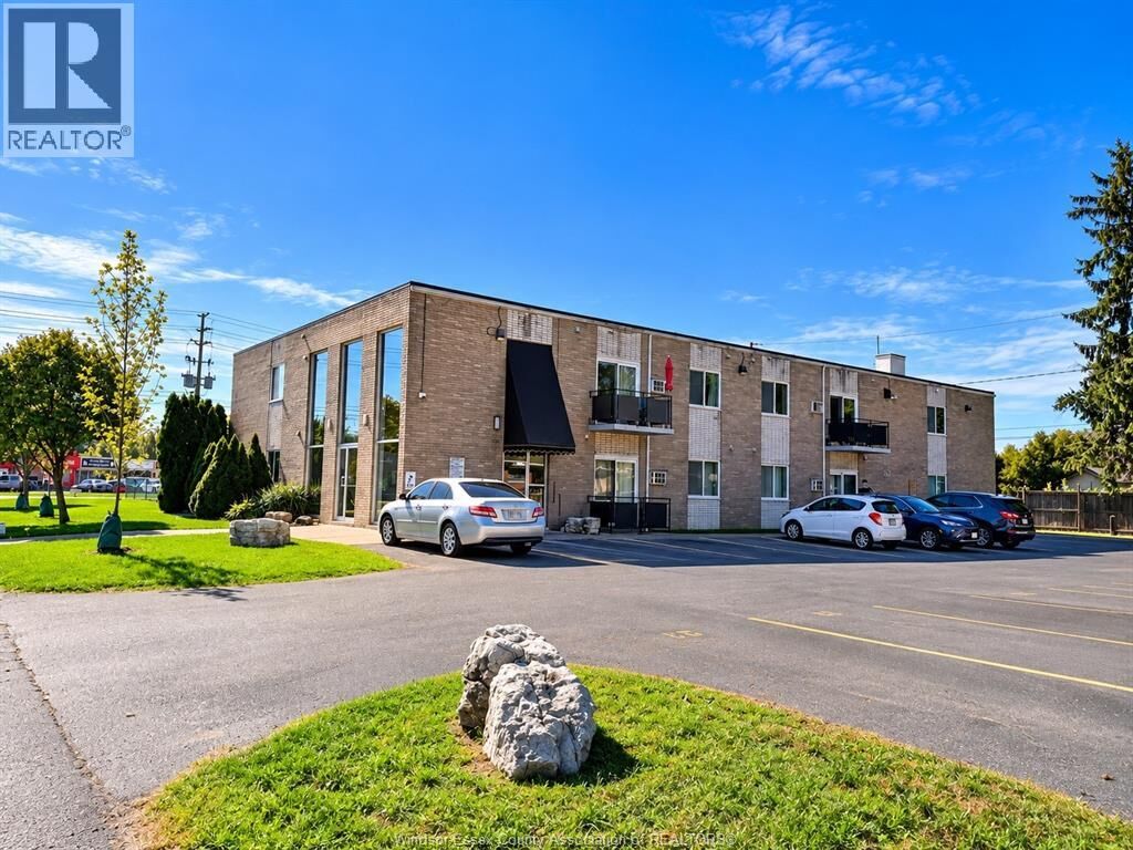 Property Photo:  2985 McKay Avenue 207  ON N9E 2R1 