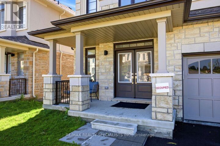 Property Photo: 27 Salmon Crescent ON L1B 1L9