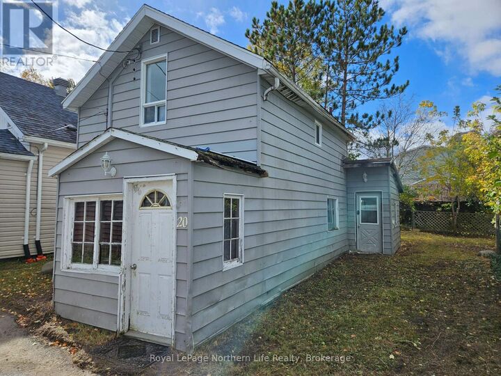 Property Photo:  20 Lower Helen Street  ON P0J 1C0 