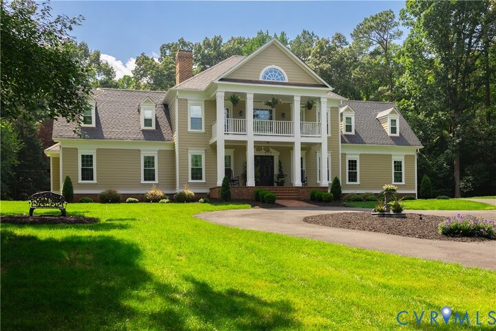 Property Photo: 15700 Chesdin Point Drive VA 23838