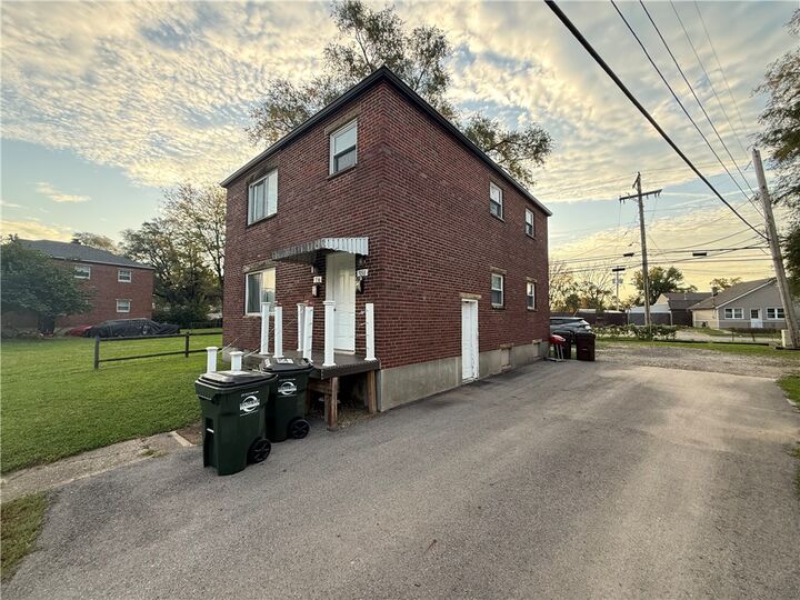 Property Photo: 356-358 Morris Drive OH 45324