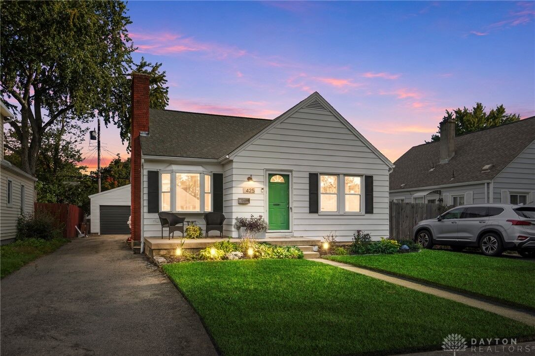 Property Photo: 425 Rockhill Avenue OH 45429