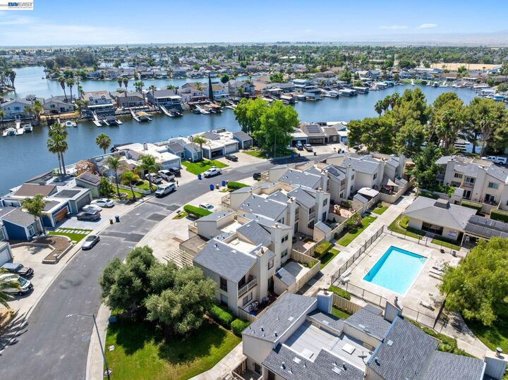 Property Photo: 1257 Marina Circle CA 94505