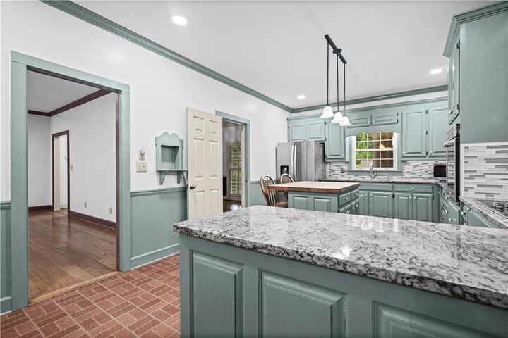 Property Photo: 4138 Town Branch Court SW GA 30014