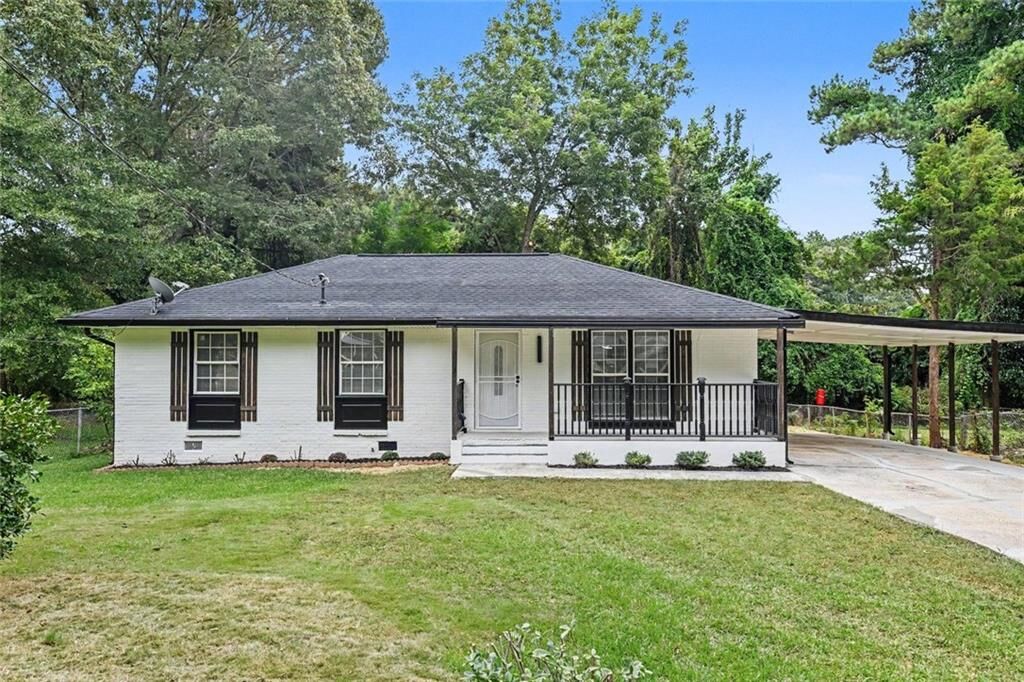 Property Photo: 2676 Beacon Drive GA 30349
