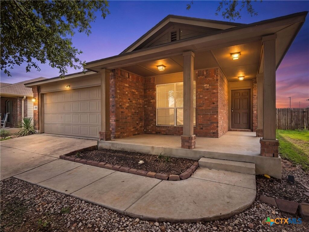 Property Photo: 550 Briggs Drive TX 78130