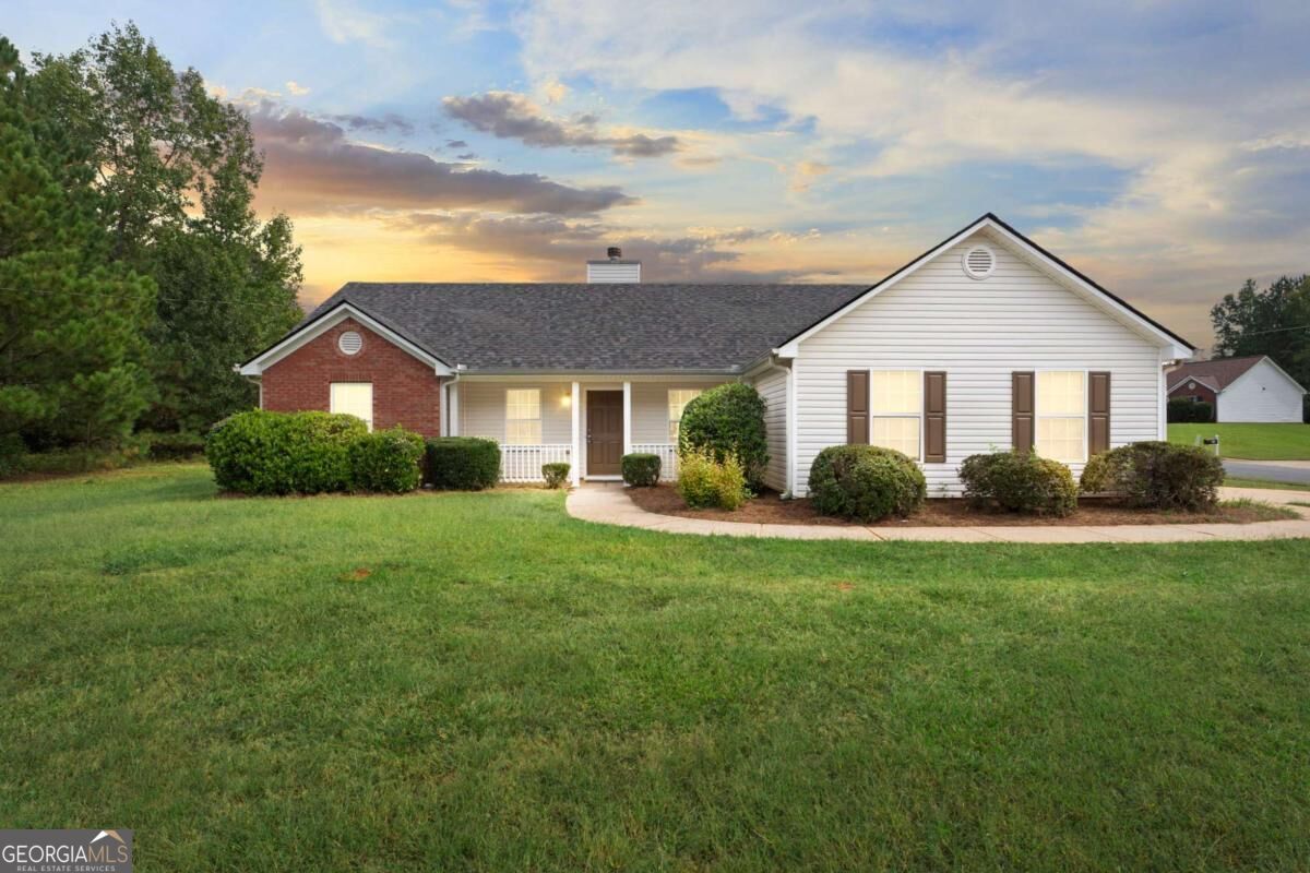 Property Photo:  15 Amber Way  GA 30016 