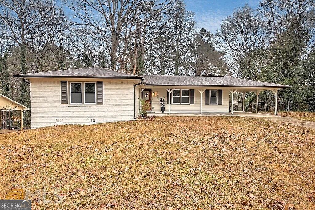 Property Photo:  5283 Maple Valley Rd SW  GA 30126 