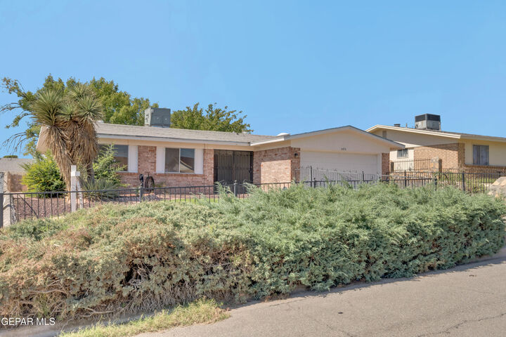 Property Photo: 1573 Dale Douglas Drive TX 79936