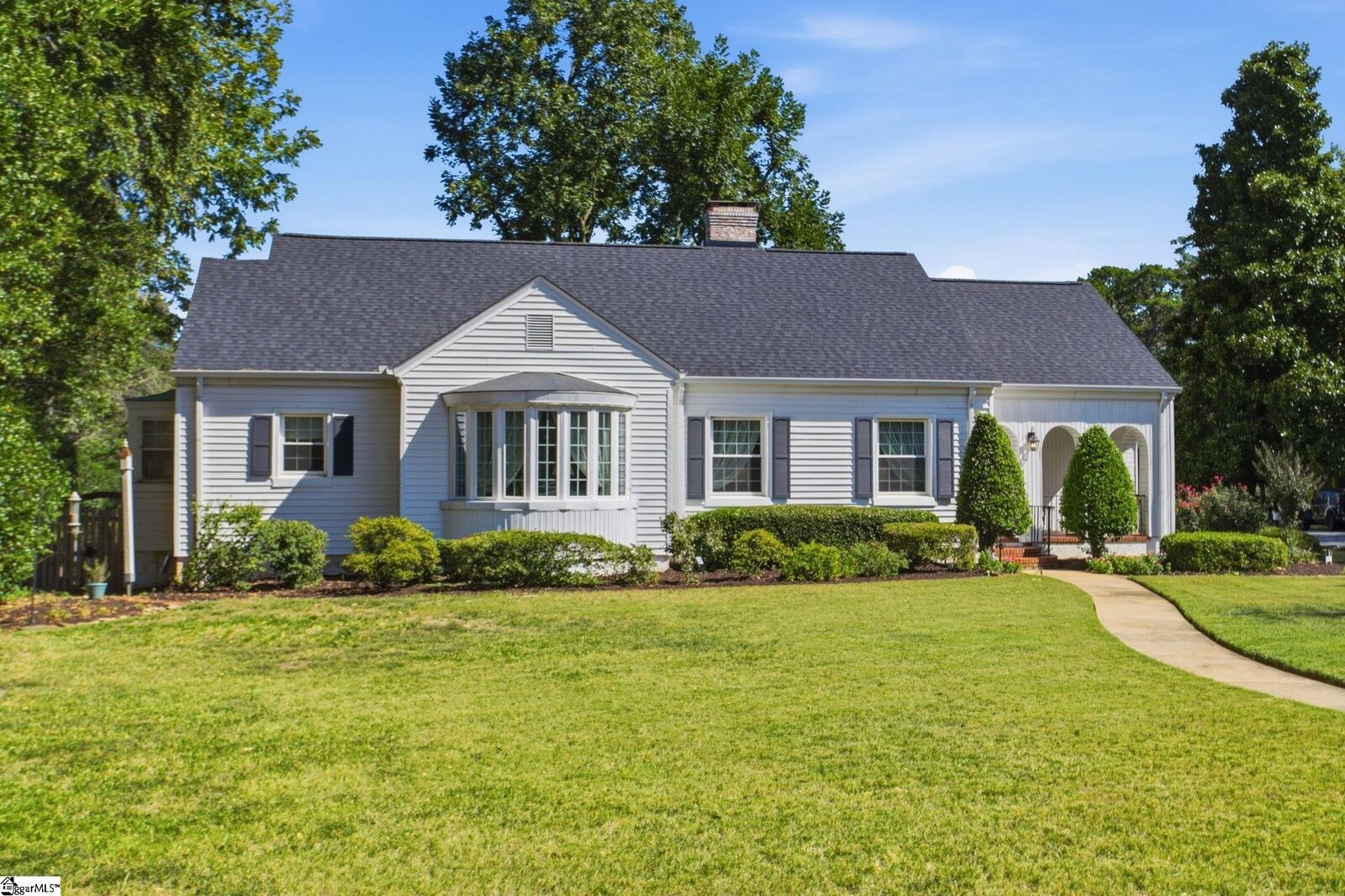 Property Photo:  2421 Augusta Street  SC 29605 
