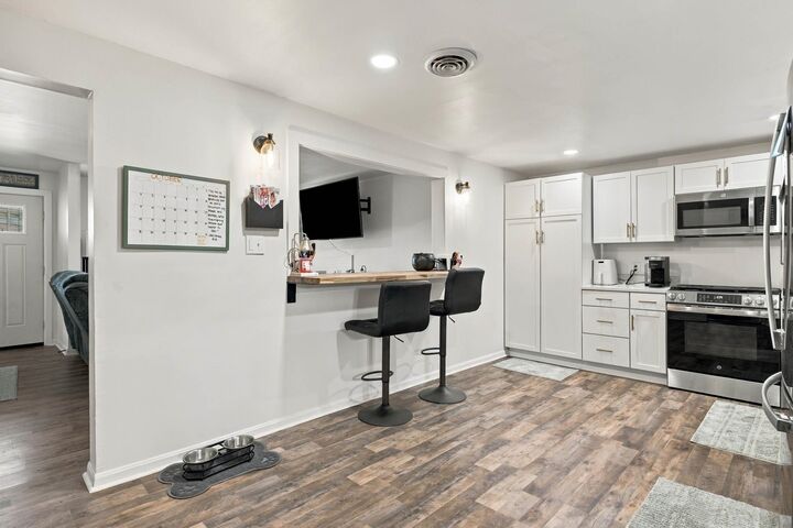 Property Photo: 816 W 12th St KY 42301