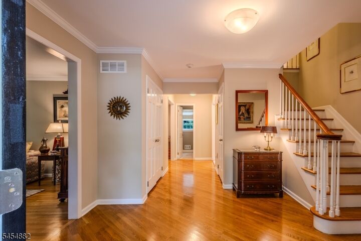 Property Photo: 6 Burlington Ln NJ 08816