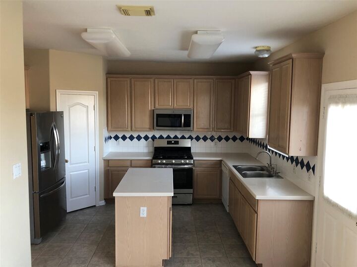 Property Photo:  1602 Candleston Lane  TX 77450 