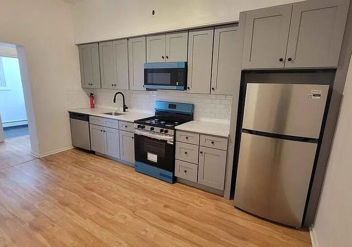 Property Photo:  262 Summit Ave 2  NJ 07306 
