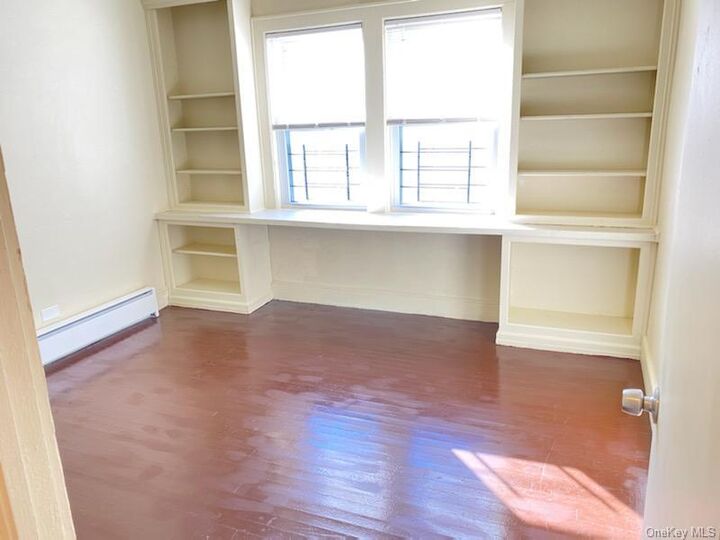 Property Photo: 100 Lincoln Place 3 NY 12754
