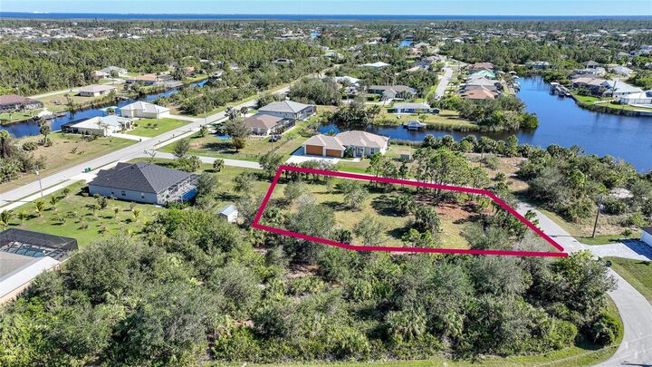 Property Photo:  9531 &Amp 9551 Horace Circle  FL 33981 