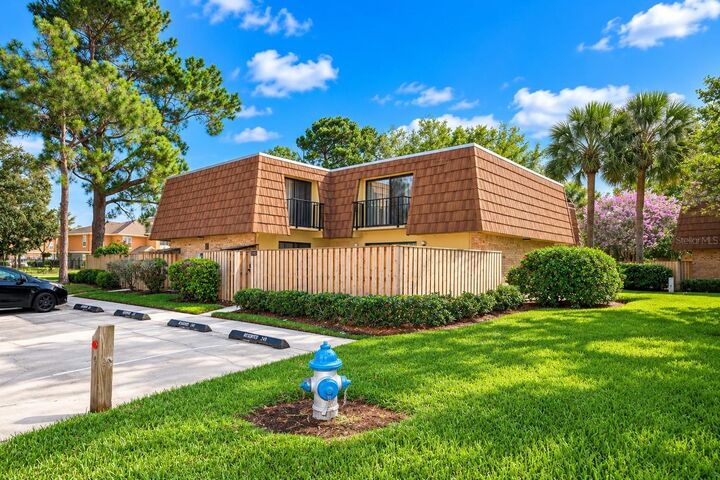 Property Photo: 5269 Brook Court 249 FL 32811
