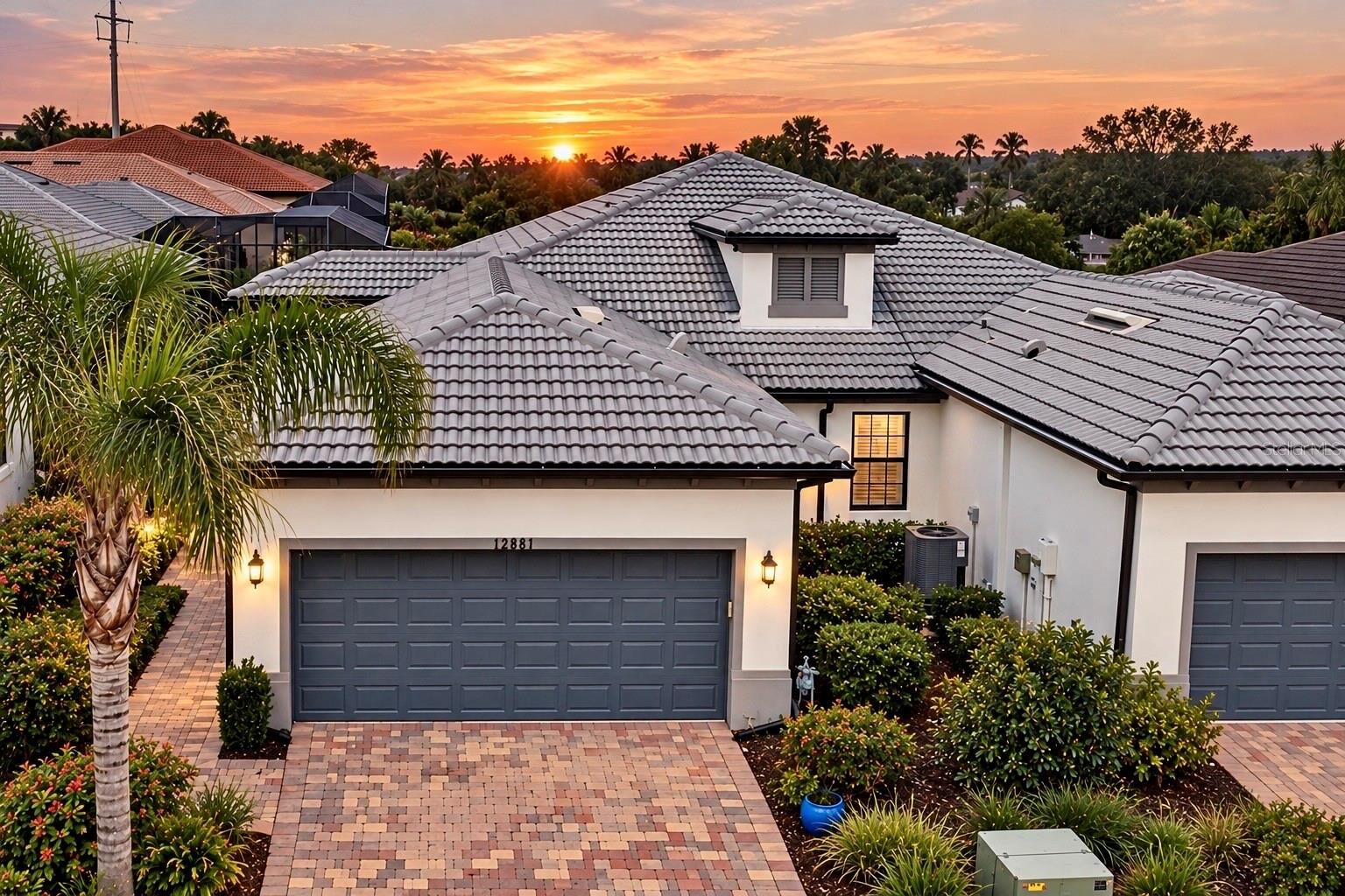 Property Photo:  12287 Myrtle Bay Court  FL 34238 