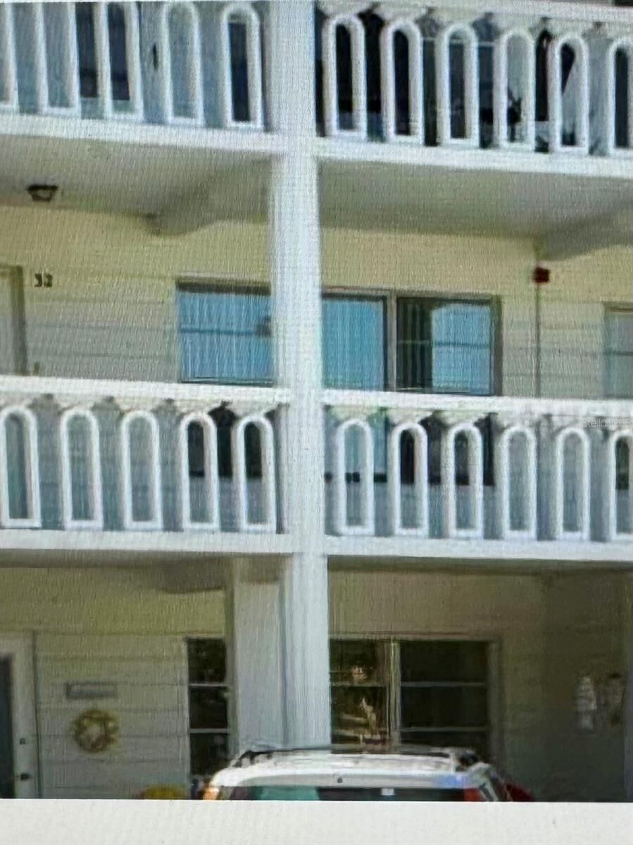 Property Photo:  2020 World Parkway Boulevard 8  FL 33763 