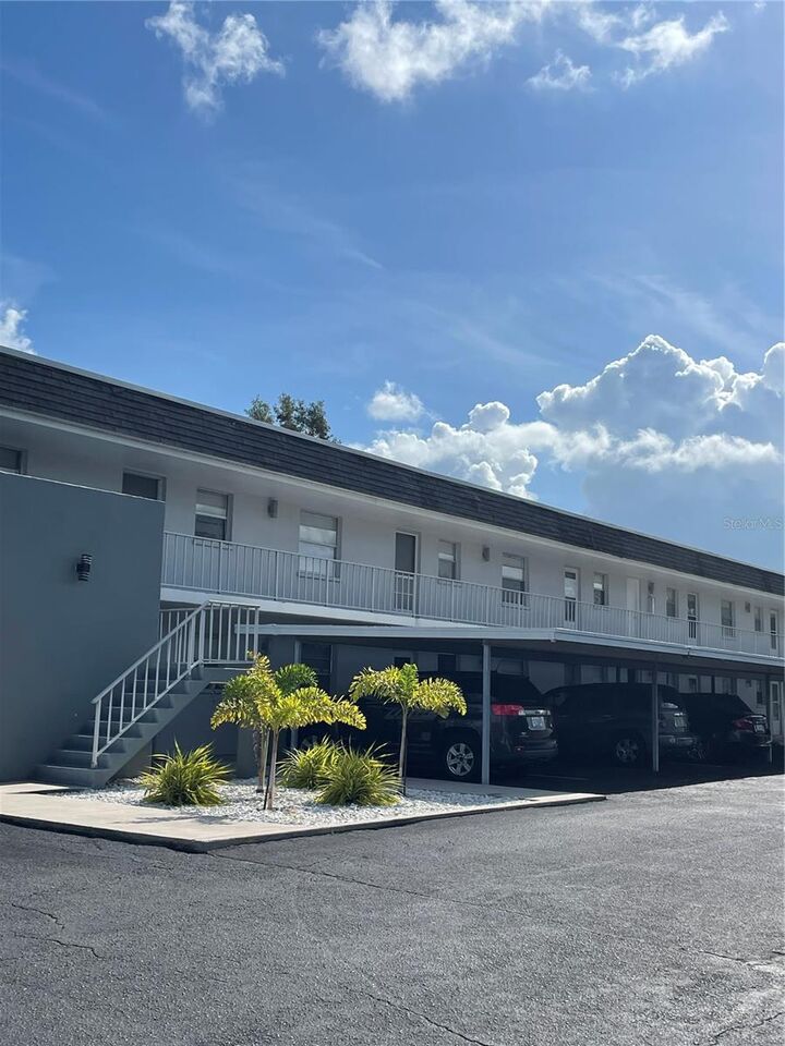 Property Photo: 2955 Beneva Road 203 FL 34232