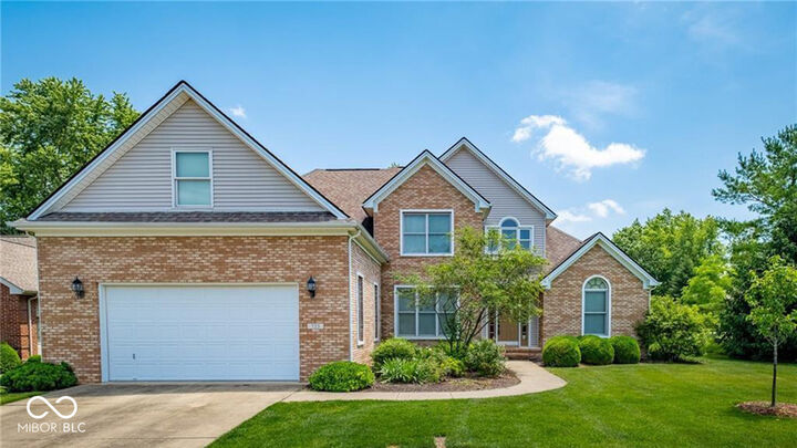 Property Photo: 725 Greystone Court IN 47201