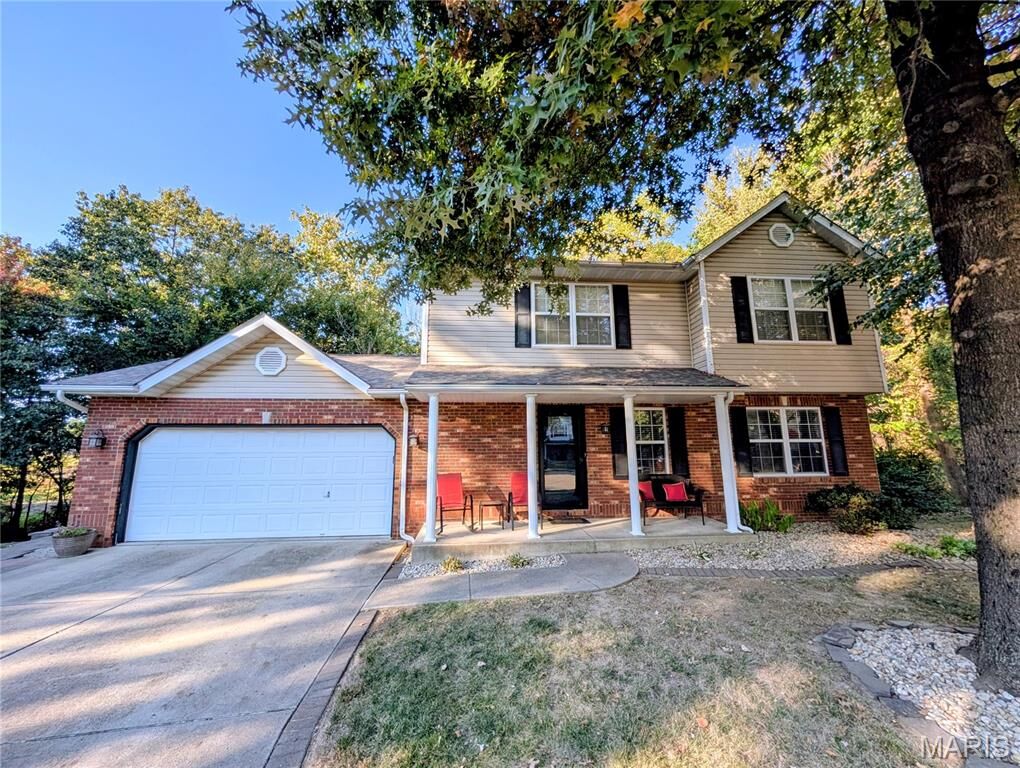 Property Photo:  1551 Fairoaks Drive  IL 62294 