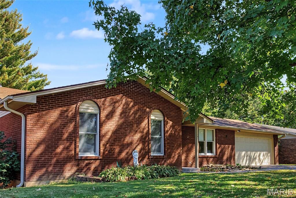 Property Photo:  3124 Laurel Lane  MO 63701 