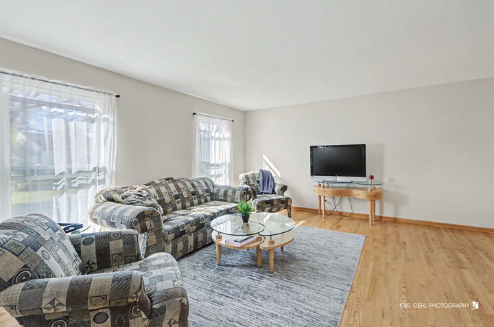 Property Photo: 302 Appleton Drive IL 60061