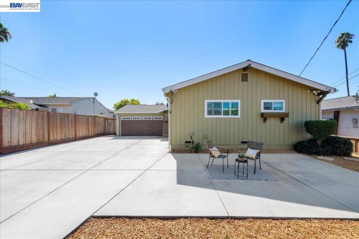 Property Photo:  2893 Kennedy St  CA 94551-5925 