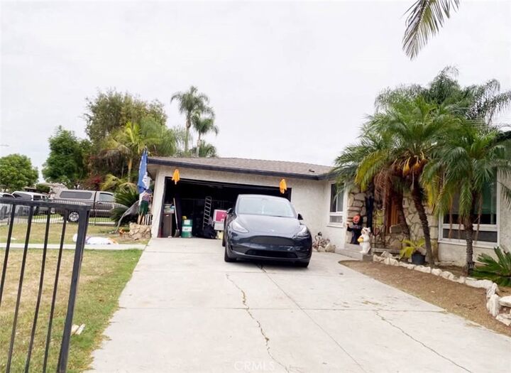 Property Photo: 11906 Nashville CA 90638