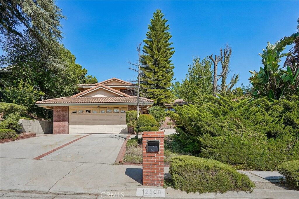Property Photo:  12500 McLennan Avenue  CA 91344 
