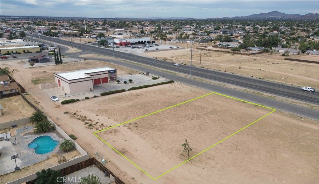 Property Photo:  43436716 Bear Valley Road  CA 92308 