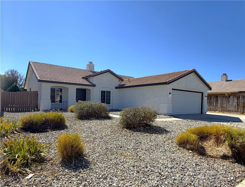 Property Photo:  6152 W Avenue J5  CA 93536 