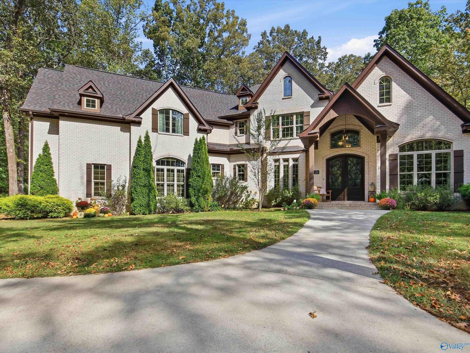 Property Photo: 199 Toney Acres Drive AL 35773