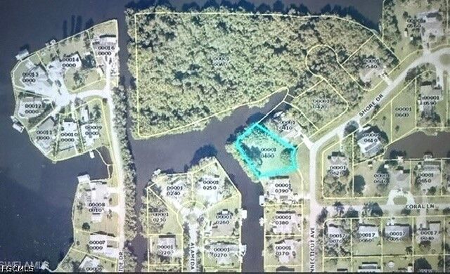 Property Photo: 301 Shore Drive FL 33905
