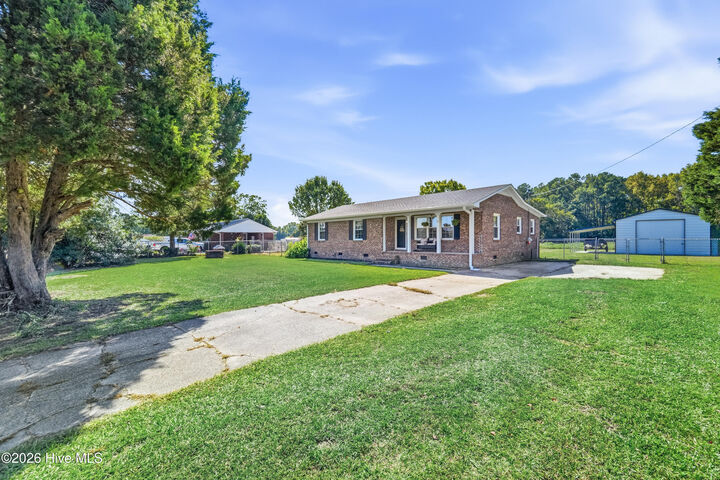 Property Photo:  257 Jeff White Road  NC 27957 