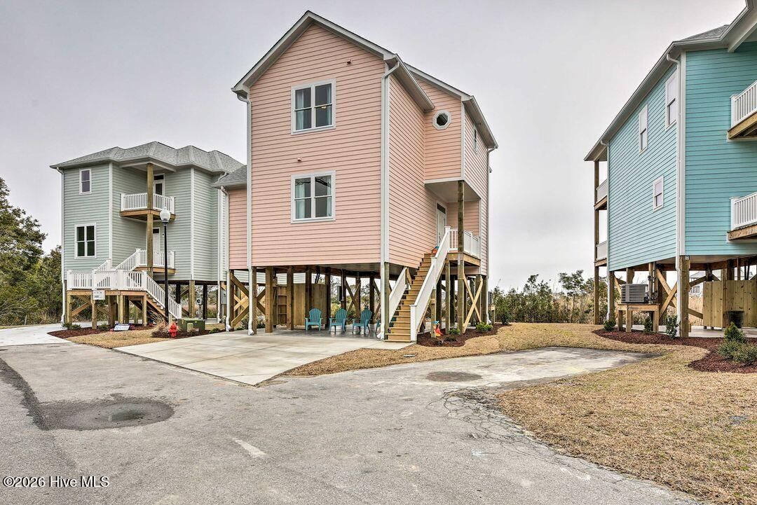 Property Photo:  124 Salt Marsh Way  NC 28512 