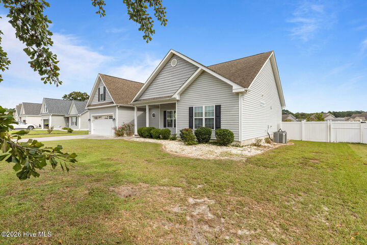 Property Photo: 412 Moss Springs Drive NC 28584