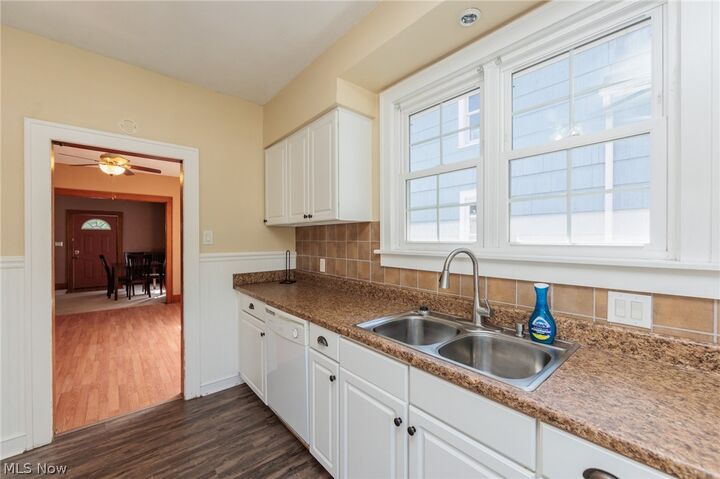 Property Photo: 1521 Campbell Street OH 44870