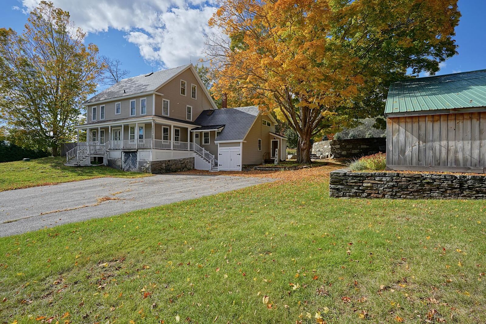 Property Photo: 163 Winnicutt Road NH 03885