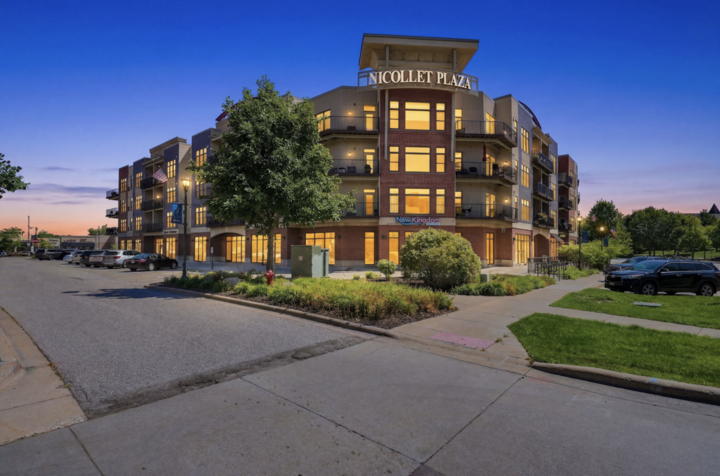 Property Photo:  150 E Travelers Trail 323  MN 55337 