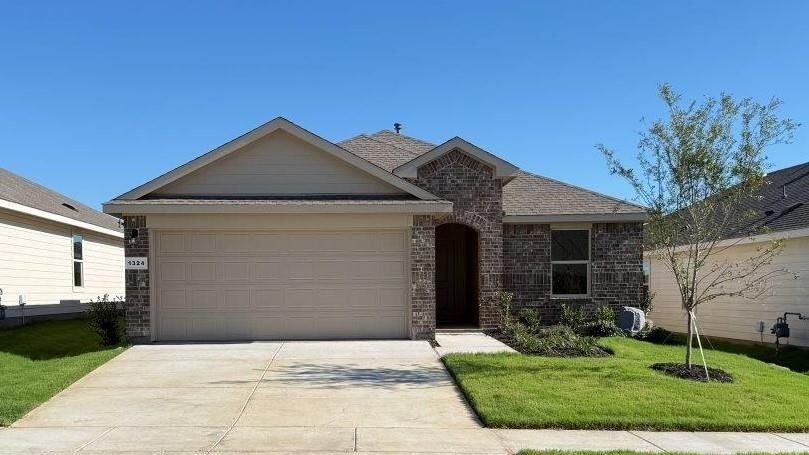 Property Photo: 1324 Tin Roof Road TX 76249
