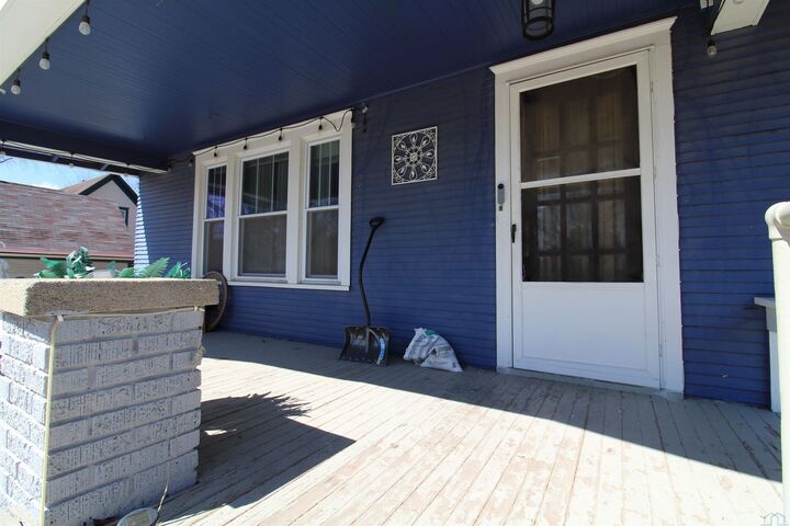 Property Photo:  911 32nd St.  IA 51104 