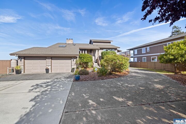 Property Photo: 1222 Dutch Dr. WA 98363