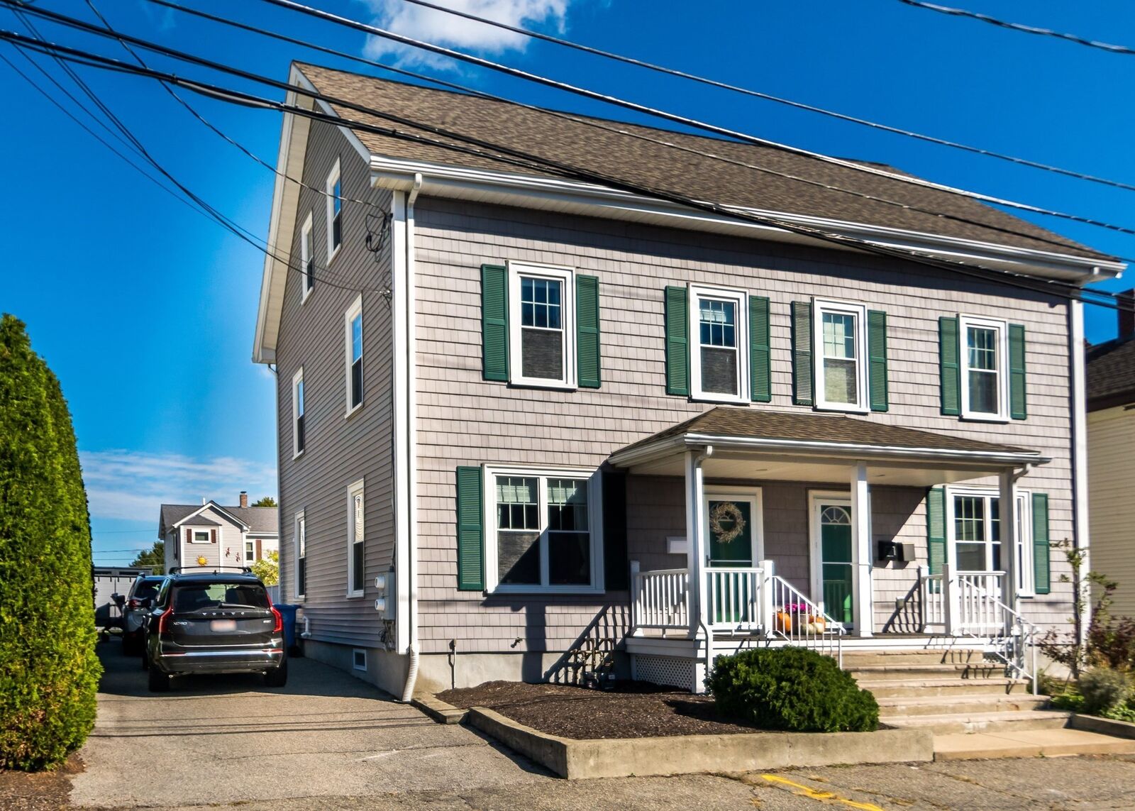 Property Photo:  32 Cutter St 1  MA 02453 
