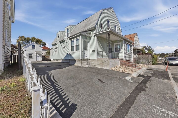 Property Photo:  40 Bunker Hill Ave  MA 01850 